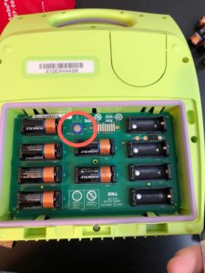 Udskift batteri og elektroder - AED+ - Genstart Hjertet